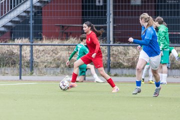 Bild 324 - wCJ Eimsbuettler TV - Holstein Kiel : Ergebnis: 0:1